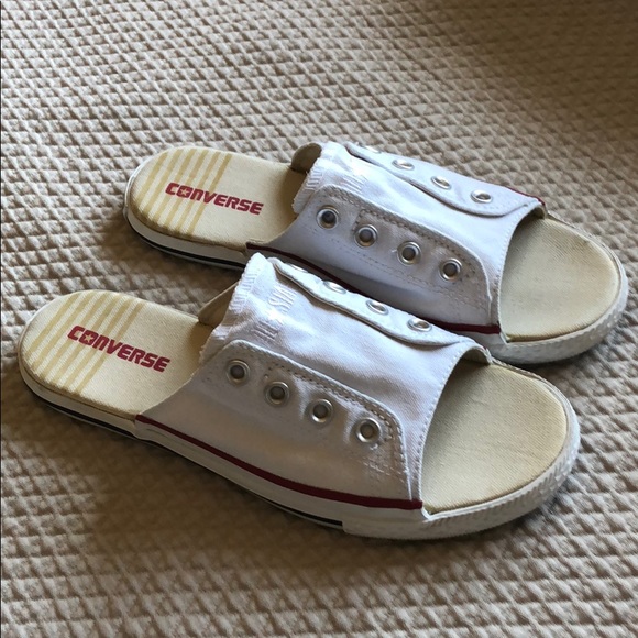converse cut away slip